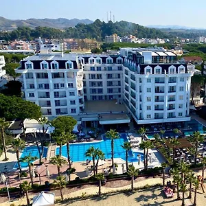 ***** Hotel Fafa Premium & Albánie