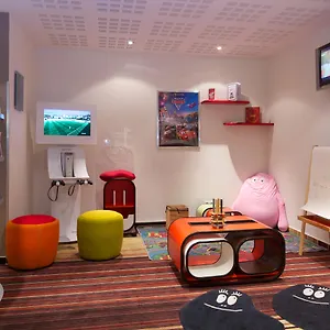 **** Hotel Novotel Maďarsko