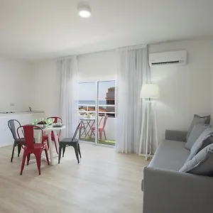 επισκεφθείτε το ξενοδοχείο